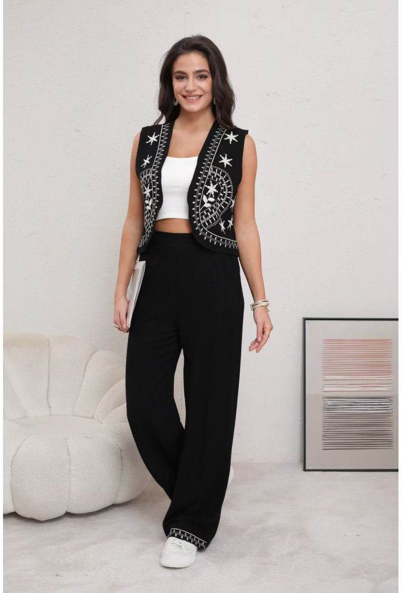 Ensemble Gilet Et Pantalon Broderie